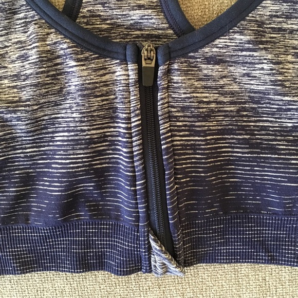 New Balance Zip-Front Sports Bra - Picture 2 of 5